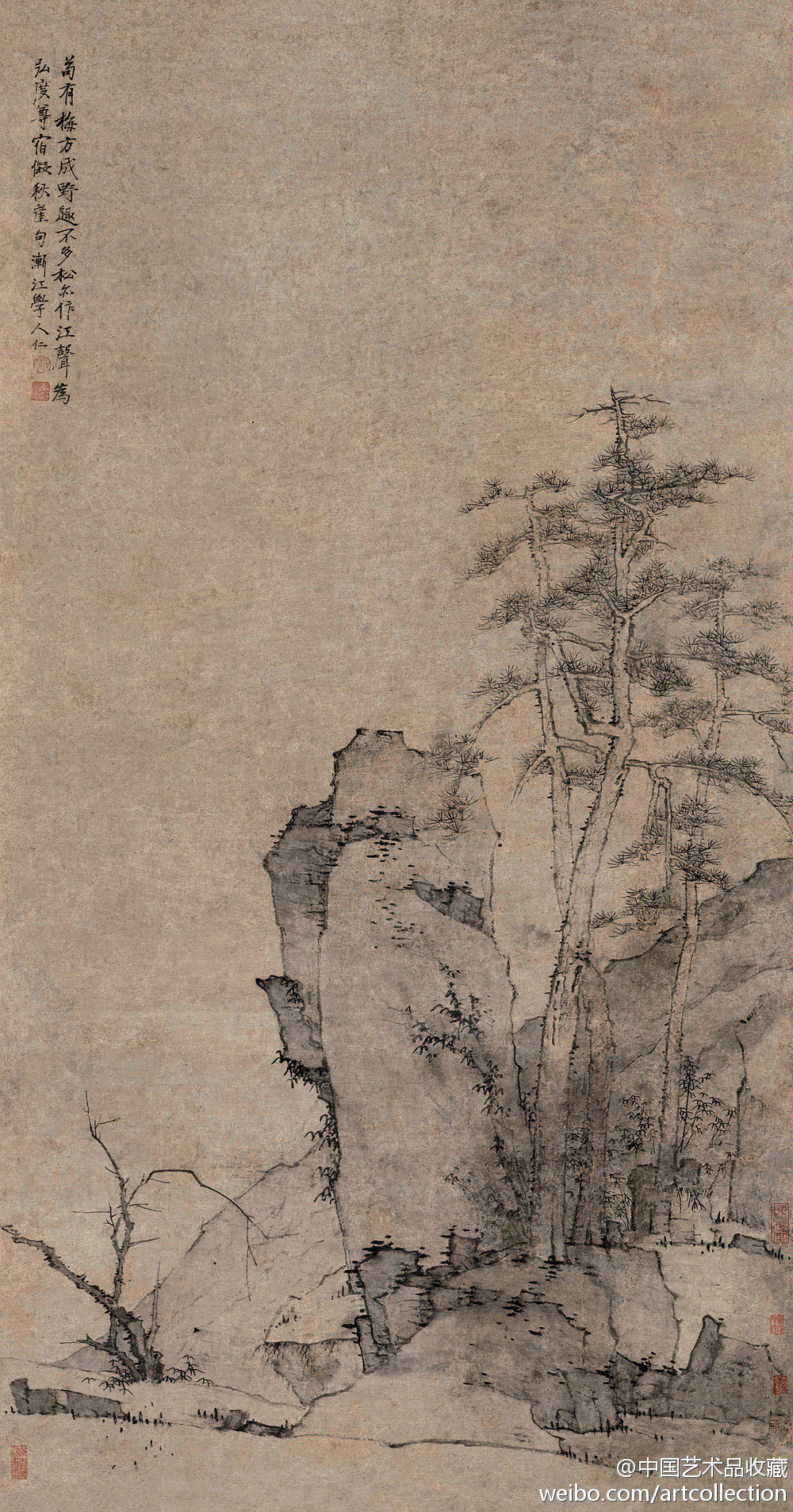 清 弘仁《秋崖长松图】立轴,纸本,水墨,101.3×54.2cm.