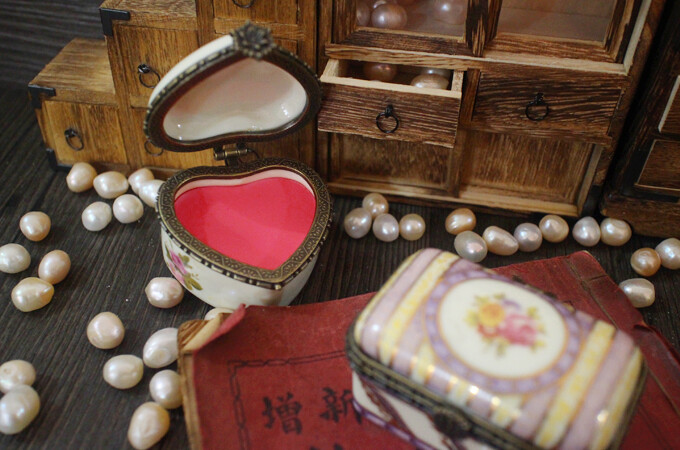 【沐焉流璃岁月】限量版典藏古代口脂 精美陶瓷大胭脂盒装唇膏