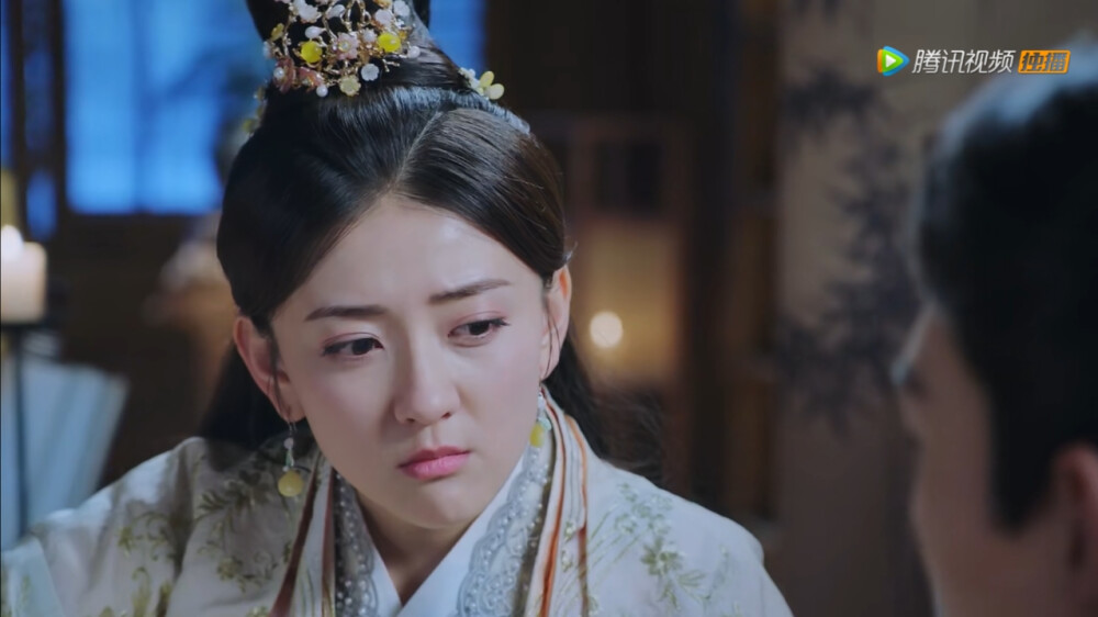 梁洁曲小檀