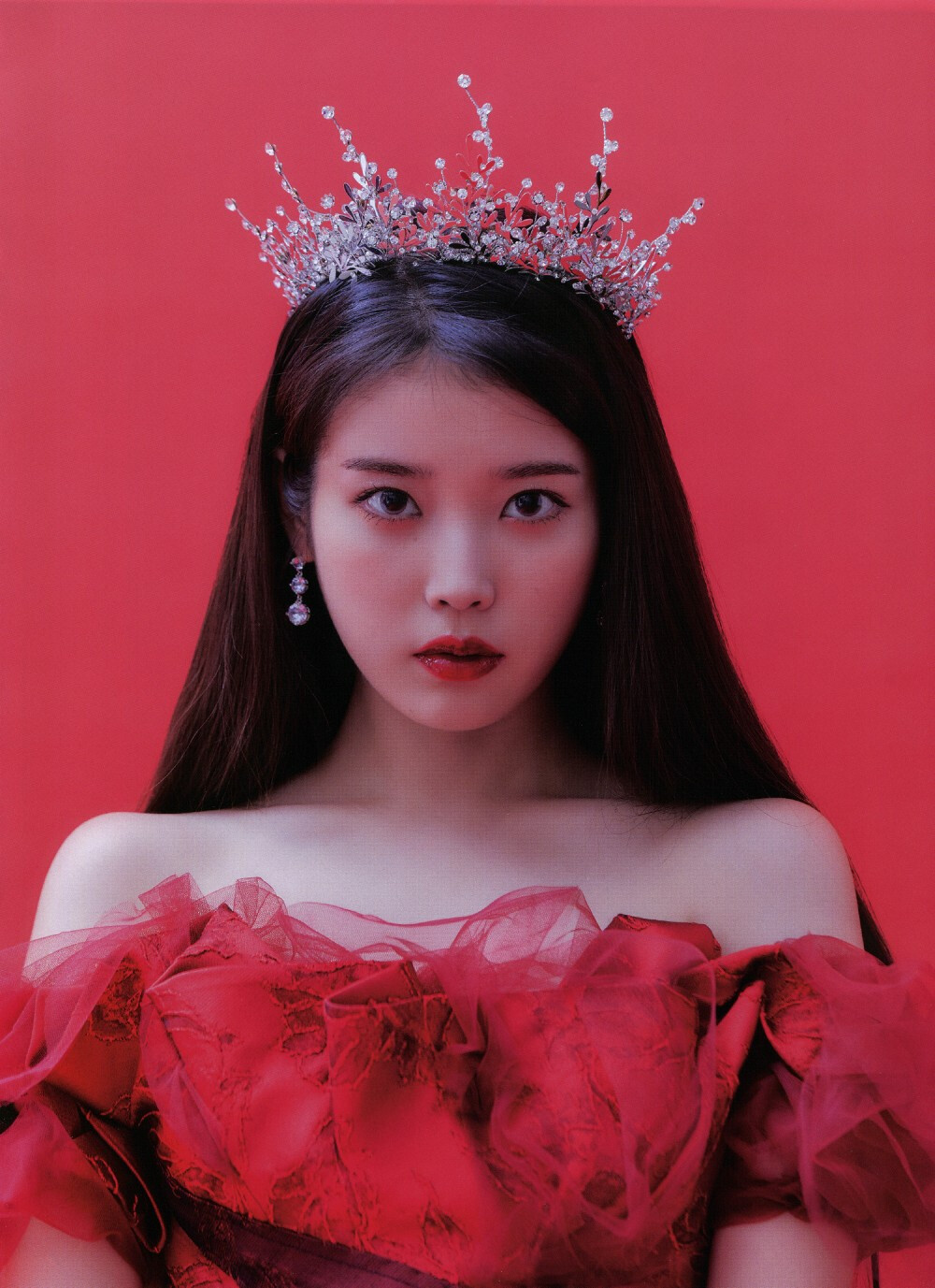 iu 李知恩 cr:dlfmadltkd 太适合红色了 堆糖,美图壁纸兴趣社区