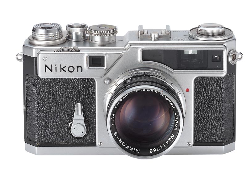 nikon sp—1957年推出,1961年停产,共生产了32141台.