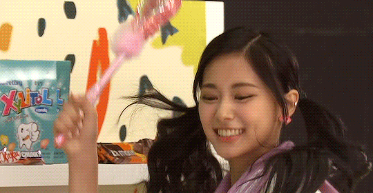 [tumblr|gif|禁二改]#周子瑜#twice#抱图点… - 堆糖,美图谥叫巳