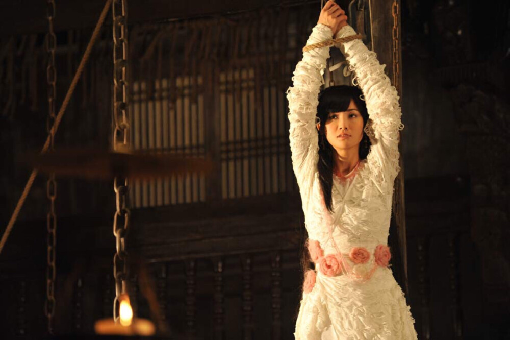 蔡卓妍财神客栈水龙女