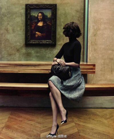 ▲ Arizona Muse photographed by Inez and Vinoodh for Louis Vuitton.