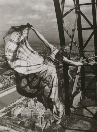 Erwin Blumenfeld Lisa Fonssagrives Eiffel Tower, Paris, France, 1939 Gelatin silver print From The Photography Book by Phaidon