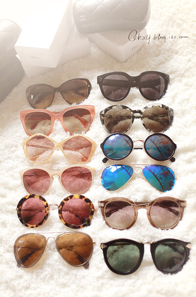 喜欢的太阳镜们 左排（上到下）：Dior，Celine，MiuMiu，Dior，MiuMiu，Celine 右排（上到下）：Celine，BottegaVeneta，Freepeople，RayBan，Dior，KarenWalker 2013年06月06日 - 呛口小辣椒