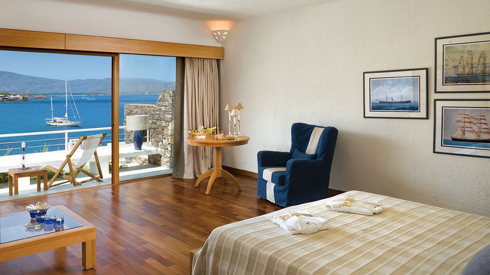 Elounda Peninsula All Suite Hotel：Main Street, 伊罗达, GR 72053, 希腊