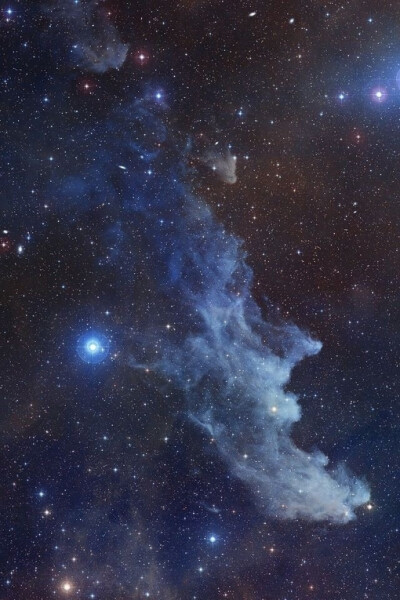 这是 宇宙中的“云烟”