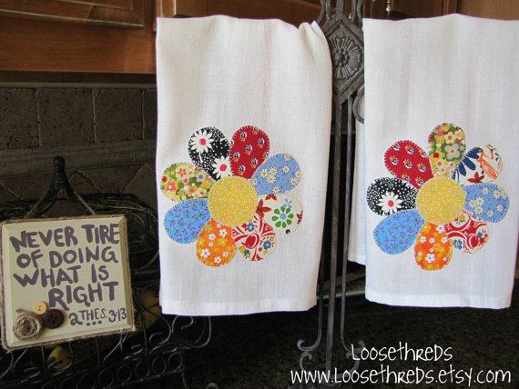 Retro Scrappy Flower Kitchen Towel Set of 2