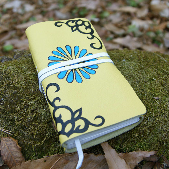 craftSOO - Leather journal, Hand bound leather journal, Notebook, Sketchbook Yellow -Pattern