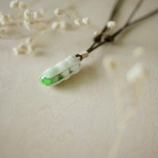 饰物志|翡翠绿 小豆荚 手工项链 手制陶瓷 首饰