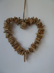 Gisela Graham Drift wood Hanging Heart Decoration