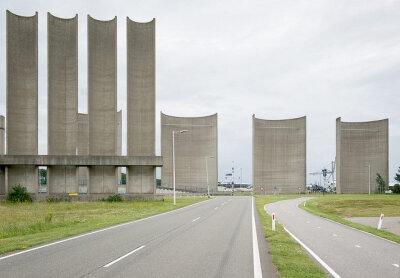 荷兰罗曾堡挡风墙 ROZENBURG WIND WALL BY MARTIN STRUJIS AND ARTIST FRANS DE WIT