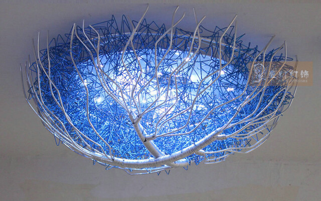 铝丝网 鸟巢吸顶灯亮灯 蓝色经典。