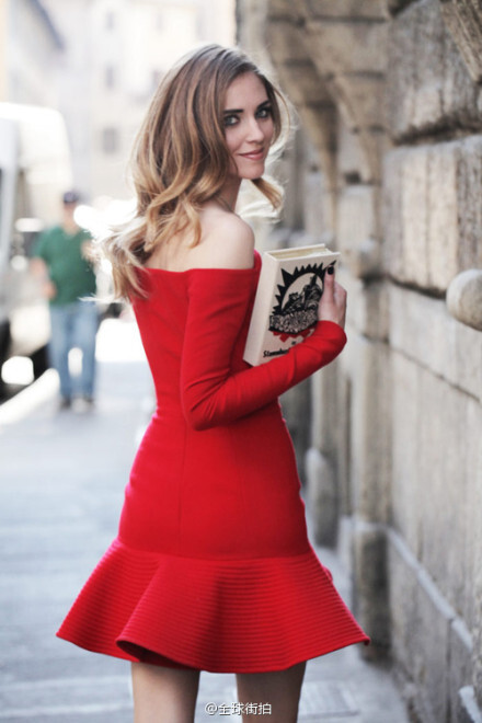 ✿ Streetstyle ✿ big red