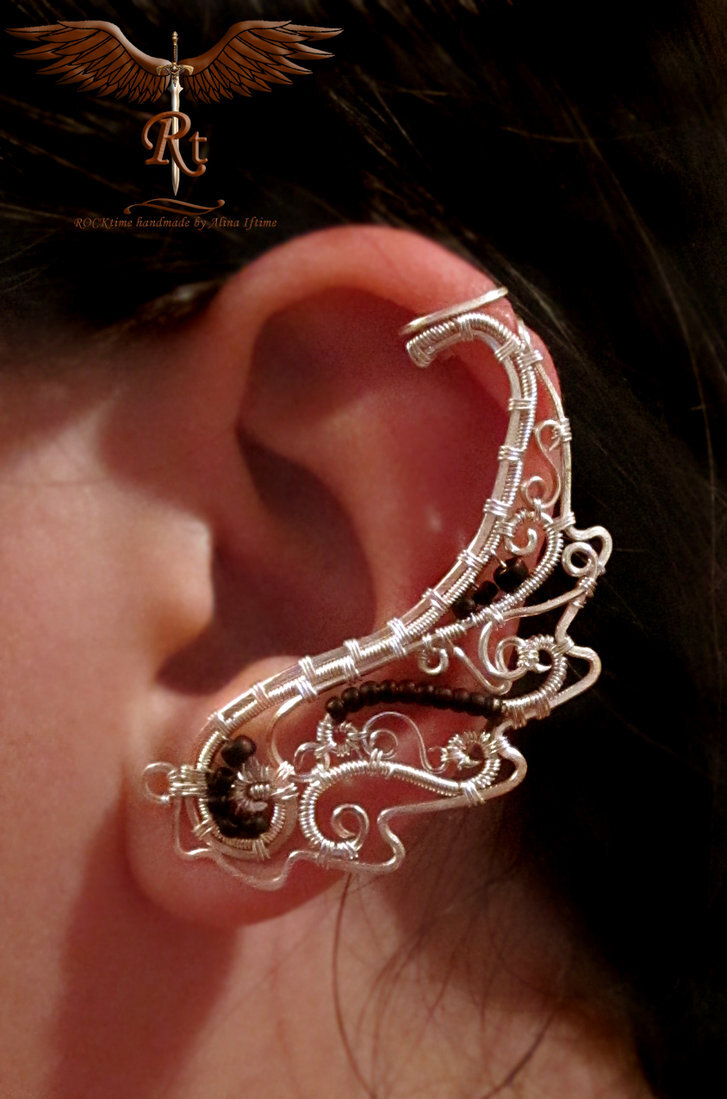 Filigree wing ear cuff