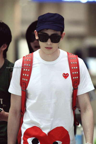 【PIC】130717 #Nichkhun# 仁川转日本饭拍高清图8P cr:danjisoo #Nichkhun 宁静致远 微笑面对#