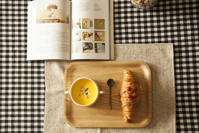 Croissant+pumpkin soup