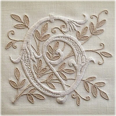 Monogram - G - love the subtle natural color for the background!