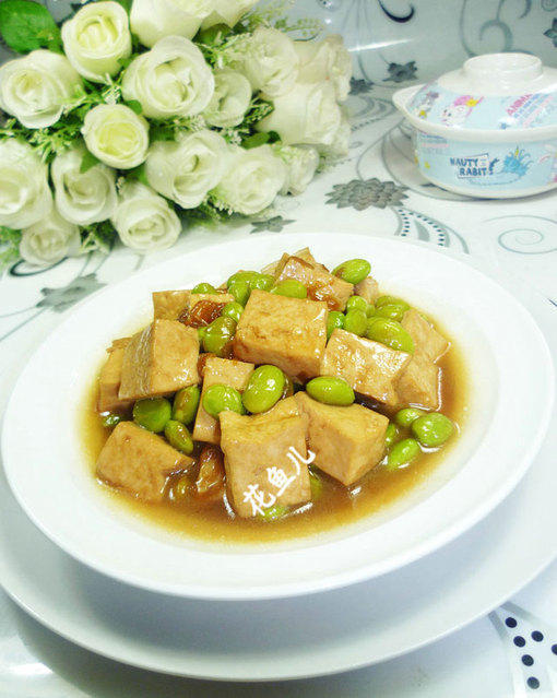 毛豆烧豆腐