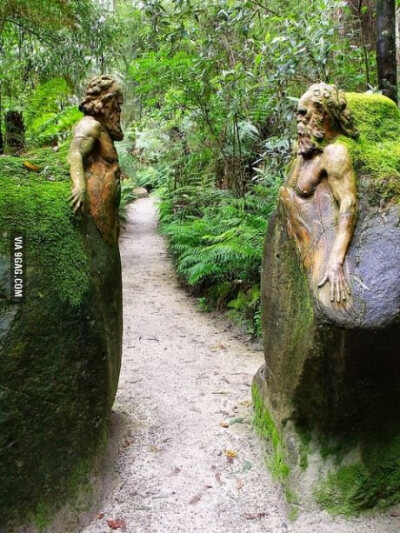 Guardians at the Gateway, Australia