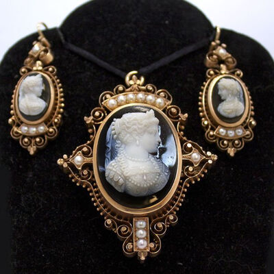 維多利亞時期的珠寶——項鏈
