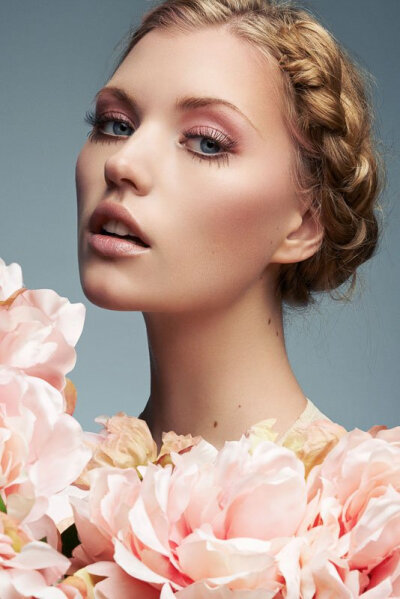 Jeff Tse Shoots Cherry Blossom Beauty