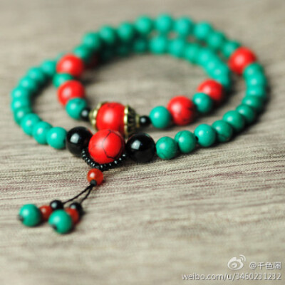 http://item.taobao.com/item.htm?spm=a1z10.1.w4024-2742926695.1.zlbYIr&amp;id=19160877523&amp;scene=taobao_shop岁月静好，却拂落了尘缘。穿越被逃避的时光，来到你身旁，缠住了一世的思念