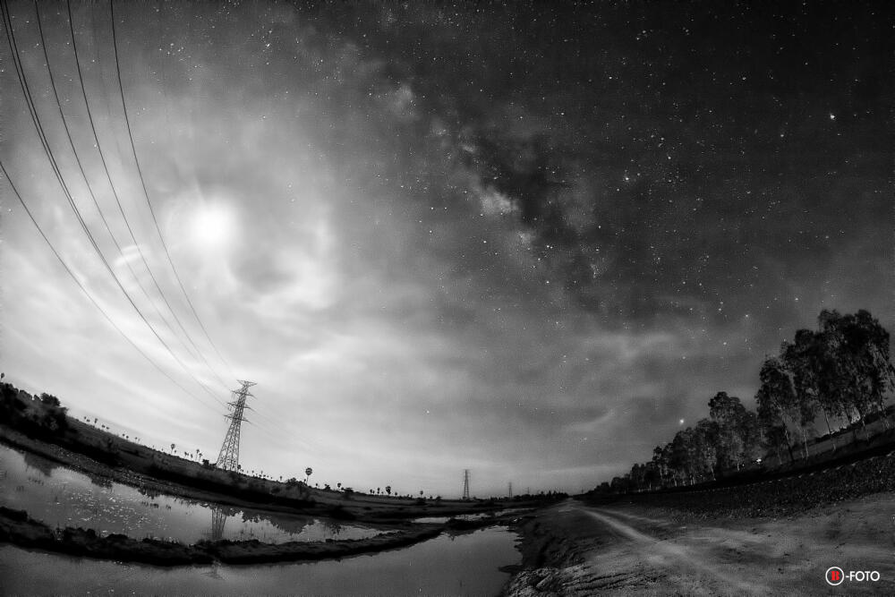 Photograph Moon and Milky way by Bunnawath B-FOTO on 500px