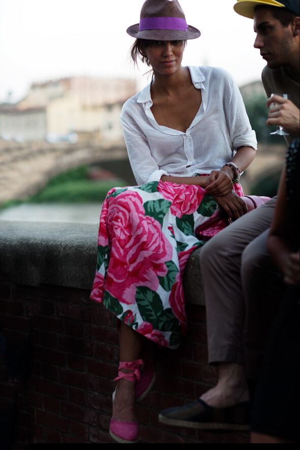 On the Street…..Late Evening, Florence http://shop105516677.taobao.com