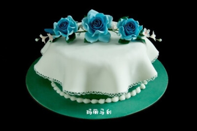 最简单的翻糖婚礼蛋糕