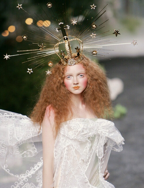 Lily Cole