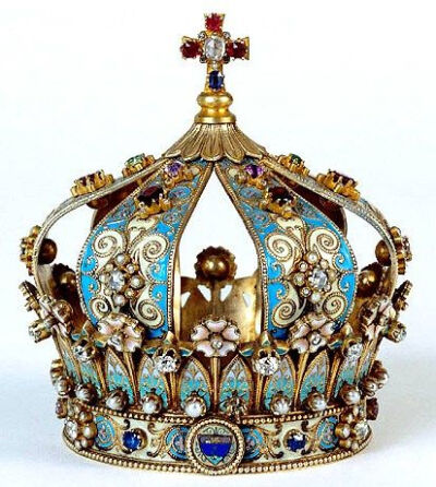 Turquoise Crown...Love!