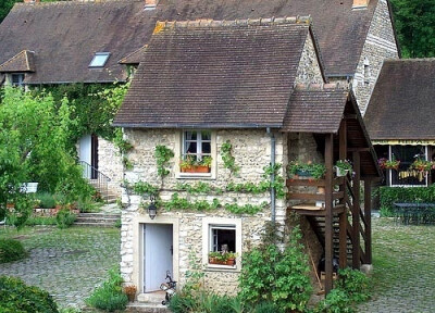 莫奈晚年居住的法国吉维尼小镇 ，梦一样的地方。