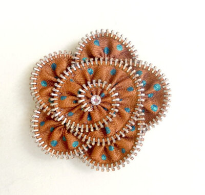 zipper brooch, brown and blue, hand painted, flower, Zipper Pin. 2.8 in/ 7 cm,eco friendly, recycled jewelry