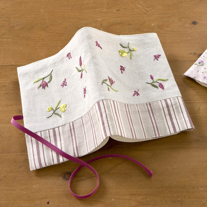 手工刺绣布艺书皮