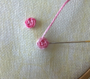 Humming Needles: Stem Stitch Rose with Knotted Center - tutorial