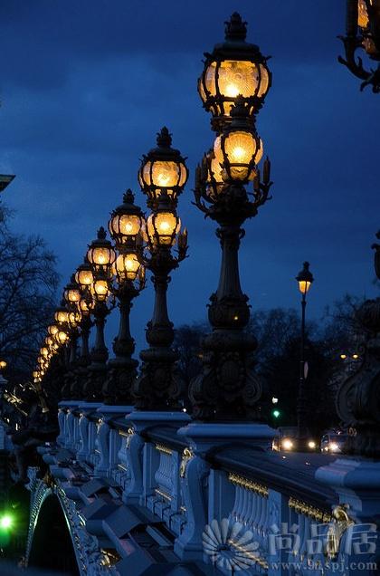 尚品居-Pont Alexandre III, Paris