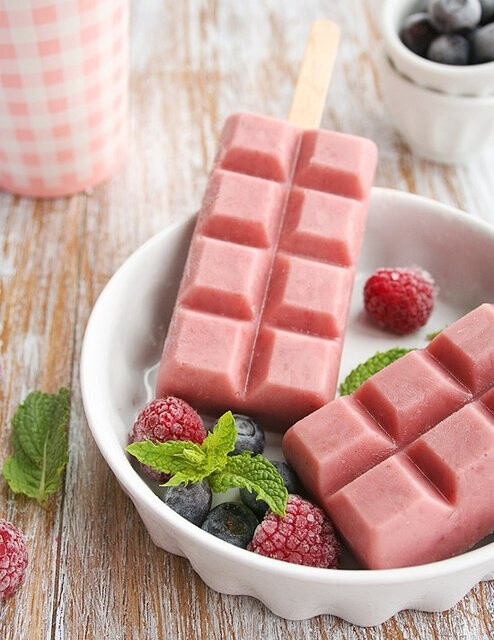 frozen fruit smoothie