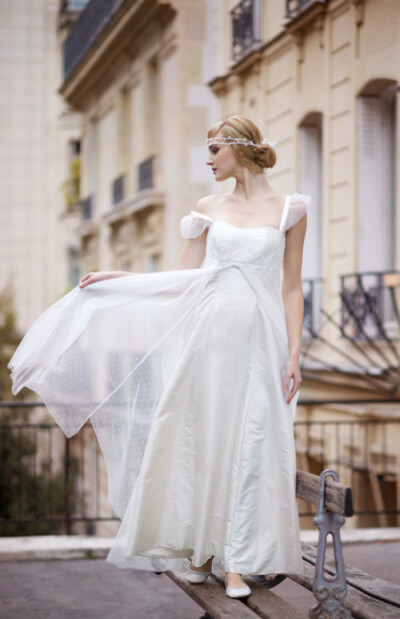 美丽轻装上阵_Marie Laporte Bridal Collections