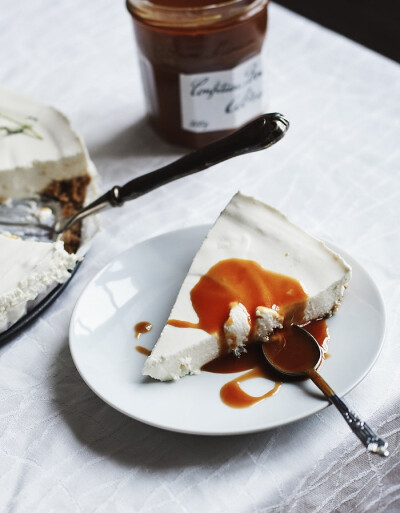 Yoghurt cake with caramel sauce.