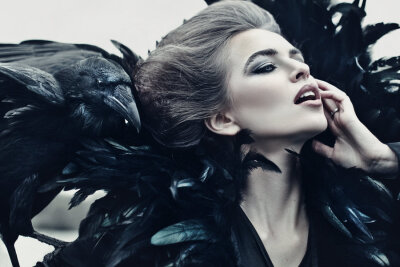 Queen of Ravens by *Avine on deviantART