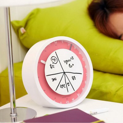 把一天分成24小时本来就是为了让你能紧凑地度过生命中有限的匆匆时光，千万不要浪费了设计师的一番苦心，要知道，人生，本来就是一场稍纵即逝的过程，抓住每一秒才会活的超值！