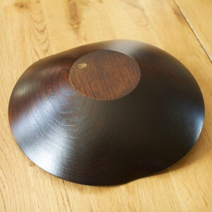 日本 Kihachi Studio 的漆器作品。