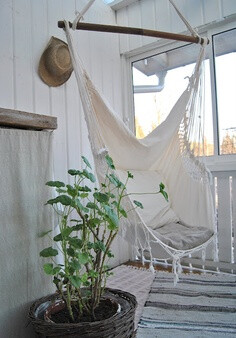 hanging chair，吊椅.