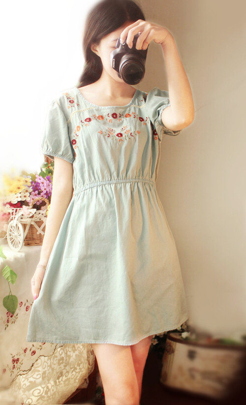 外贸日单小清新复古绣花刺绣泡泡袖收腰森女森林系牛仔连衣裙