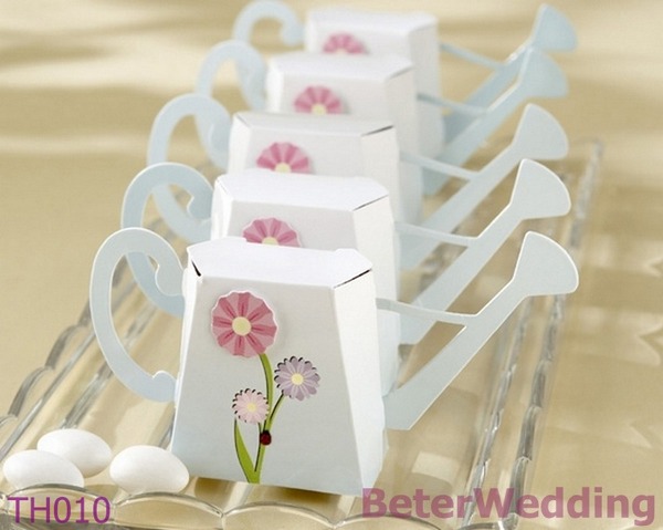 BeterWedding TH010 English Garden Watering Can Favor Box