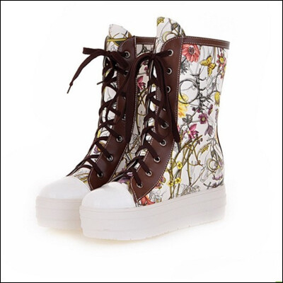 秋冬新品休闲厚底马丁靴 女 圆头前系带女靴子英伦风拼色跟跟短靴