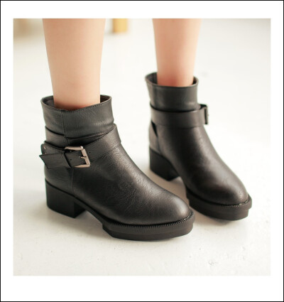 欢迎亲们前来淘宝网小码靴子-小码女鞋-女鞋类实力旺铺，选购更多女鞋，请进入cmsusulian的魅力旗靓店实力旺铺，更多小码靴子-小码女鞋-女鞋商品任你选购