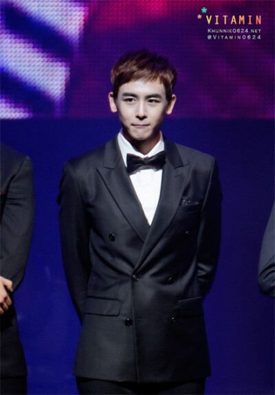 【PIC】130901 #Nichkhun# #2PM五周年# 2013 2PM Fan Meeting“THE HOTTEST AWARDS”饭拍高清图 cr:Vitamin0624